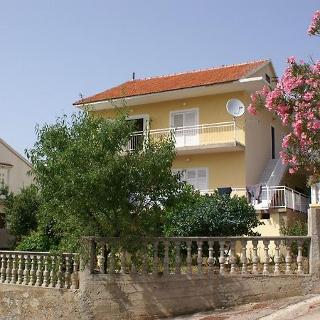 Apartments By The Sea Grebastica, Sibenik - 4207 Exterior photo